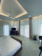 Platinum Blue Island Resort