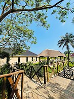 Platinum Blue Island Resort