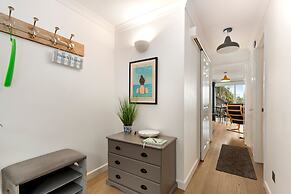 2 Beach Court - Direct Beach Access Sea Views