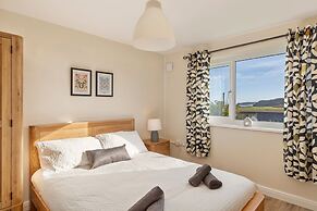 Gorse Cottage - Sea Views Village Centre