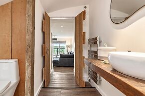 Blue Horizon - Spectacular Coastal Views