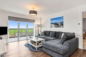 Blue Horizon - Spectacular Coastal Views