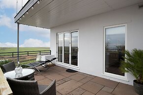 Blue Horizon - Spectacular Coastal Views