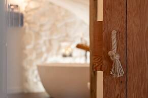 Blue Horizon - Spectacular Coastal Views