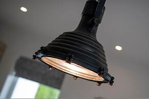 Blue Horizon - Spectacular Coastal Views