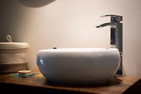 Blue Horizon - Spectacular Coastal Views