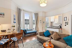 Sherbourne House - Seaside Apartment