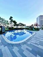 Luxurious White & Gold Haven in Makati