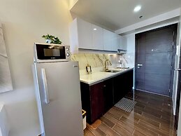 Luxurious White & Gold Haven in Makati