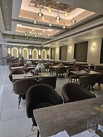 Shri Sangam Hotel
