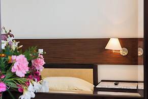 Aphrodite Beach Hotel Corfu