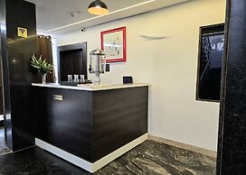 Hotel Golden Tulip'z