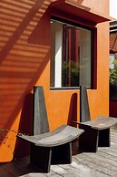 Five Stories Villa By SUOM