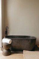 Five Stories Villa By SUOM