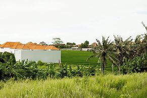 Five Stories Villa By SUOM