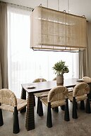 Five Stories Villa By SUOM