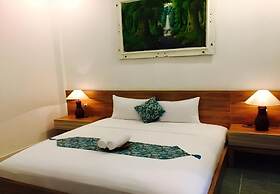 Gili White Bamboo by Secoms