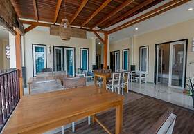 Gili White Bamboo by Secoms