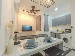 Neu Suites by Manhattan Group