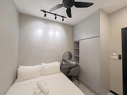 Neu Suites by Manhattan Group