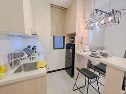 Neu Suites by Manhattan Group