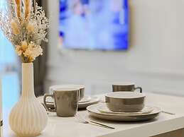 Neu Suites by Manhattan Group