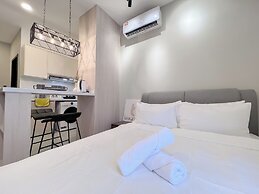 Neu Suites by Manhattan Group