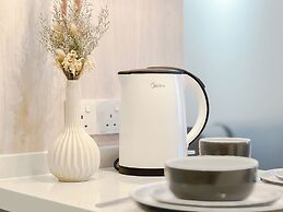 Neu Suites by Manhattan Group