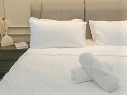 Neu Suites by Manhattan Group