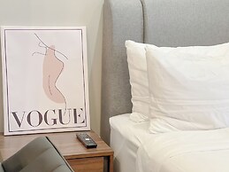 Neu Suites by Manhattan Group