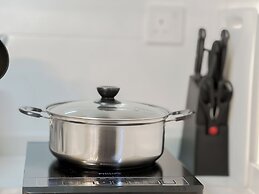 Neu Suites by Manhattan Group