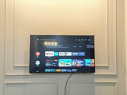 Neu Suites by Manhattan Group