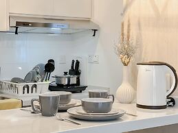 Neu Suites by Manhattan Group