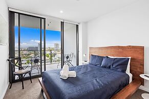 Waterfront Escape at Essentia