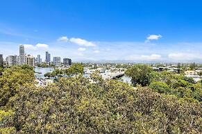 Waterfront Escape at Essentia