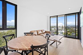 Waterfront Escape at Essentia