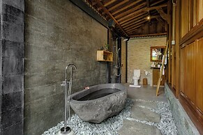 Suraya Ubud Villa