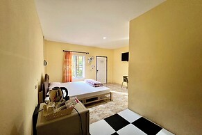 Chalalai Resort Kham Chanot