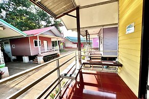 Chalalai Resort Kham Chanot