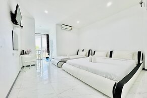 Parichat Bandung Hotel