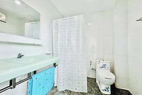 Parichat Bandung Hotel