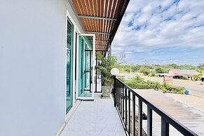 Parichat Bandung Hotel