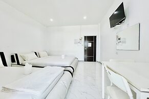 Parichat Bandung Hotel