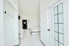 Parichat Bandung Hotel