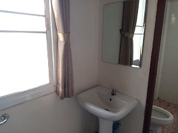 Phumchan Place Hotel