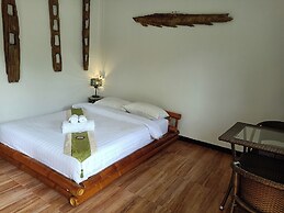 The Forest Hill Cafe & Homestay