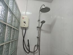 The Forest Hill Cafe & Homestay