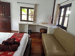 The Forest Hill Cafe & Homestay