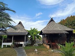 The Forest Hill Cafe & Homestay