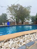 The Forest Hill Cafe & Homestay